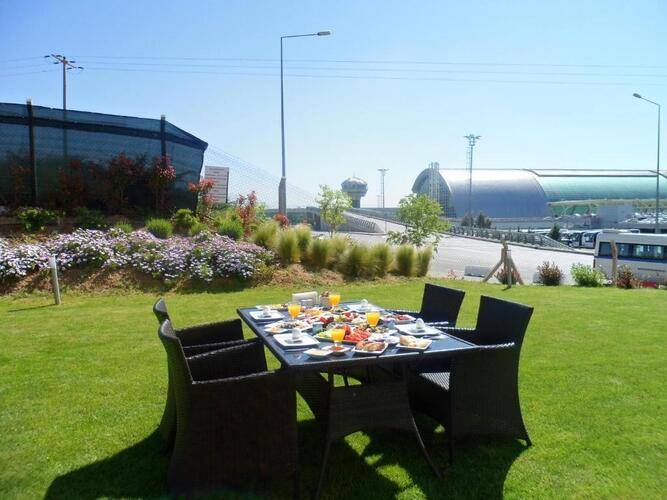 Orty Airport Hotel