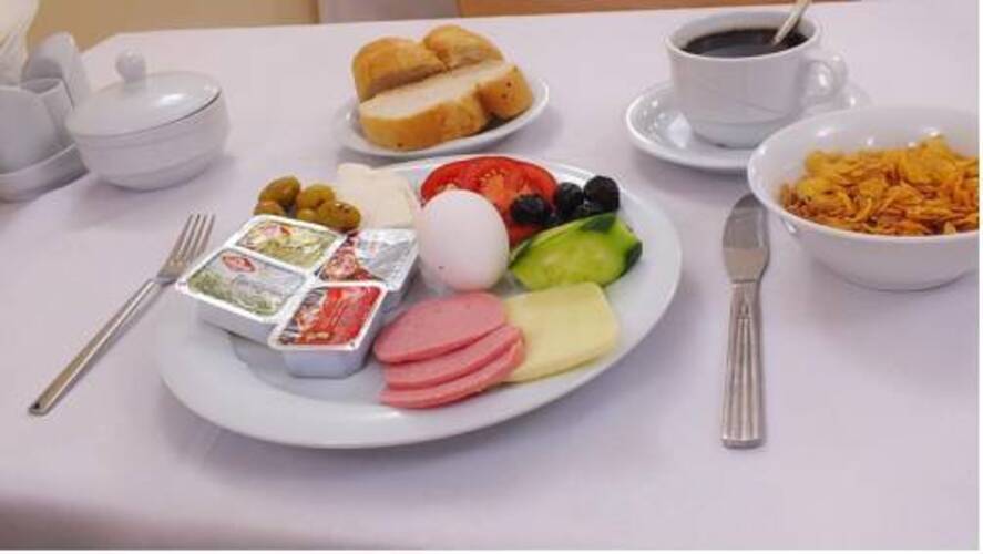 Azze Hotel