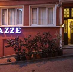 $item['hotel']['name']
