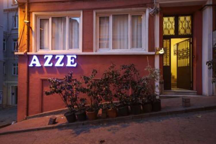 Azze Hotel