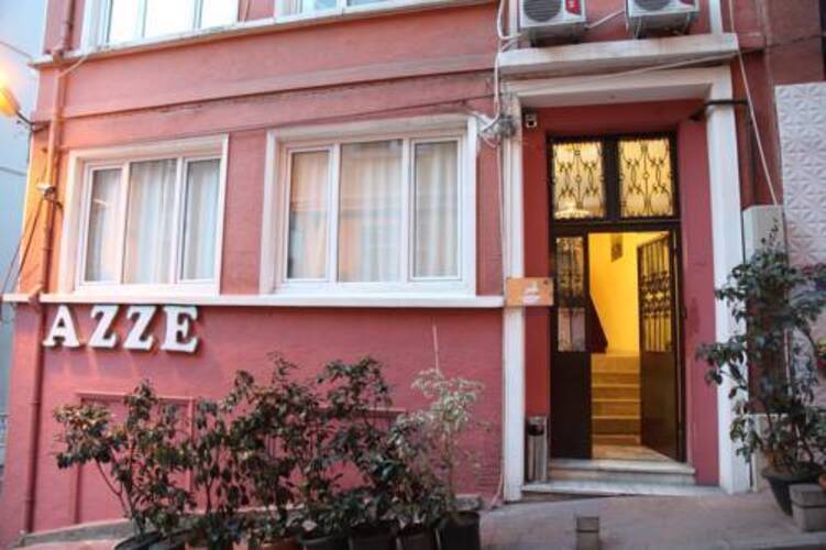 Azze Hotel