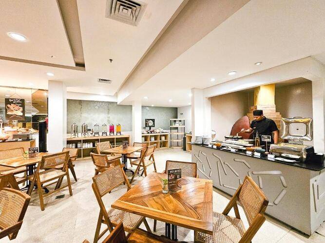 Fashion Hotel Legian