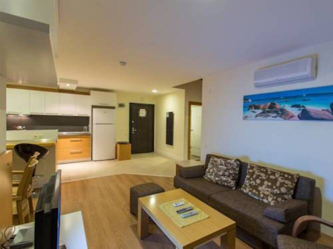 Address Residence Luxury Hip Hotel