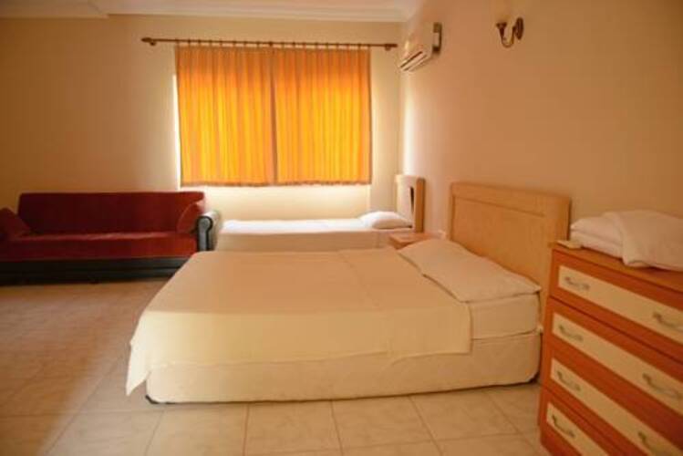 Burc Hotel
