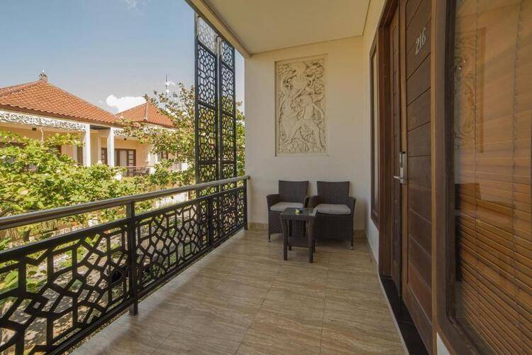 Grand Kesambi Resort And Villa