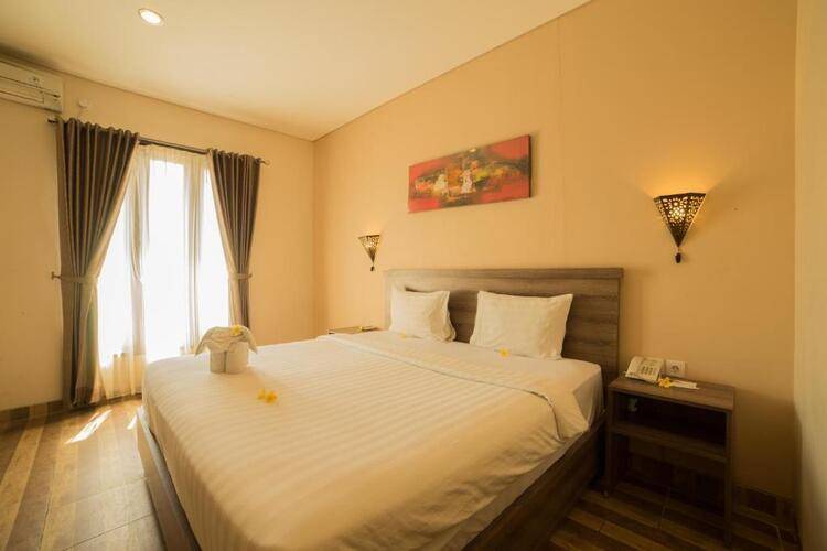 Grand Kesambi Resort And Villa
