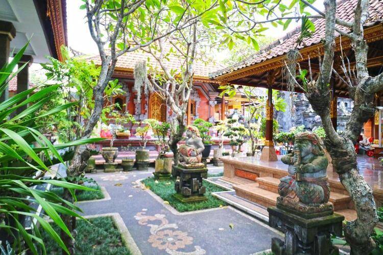 Jungut Guest House By Zuzu