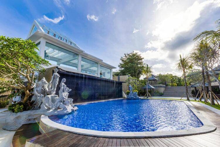 Luxotic Private Villa And Resort