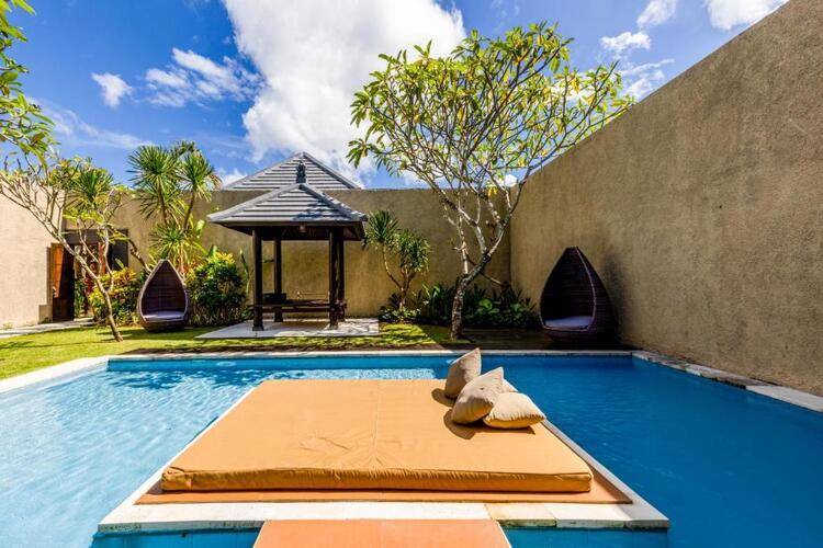 Luxotic Private Villa And Resort