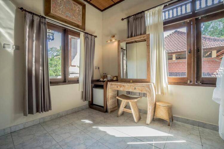 Nick's Hidden Cottage