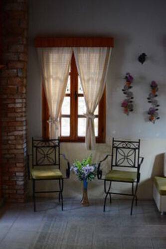 Otel Wood House