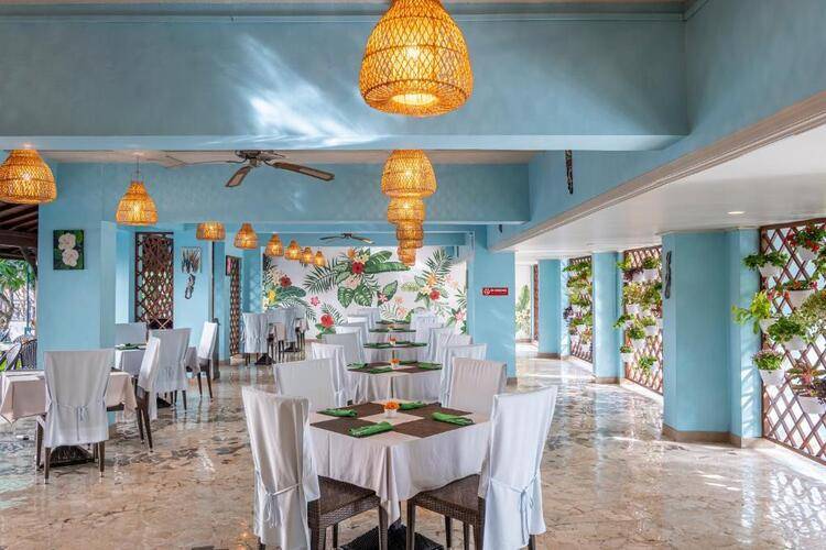 Prime Plaza Hotel
