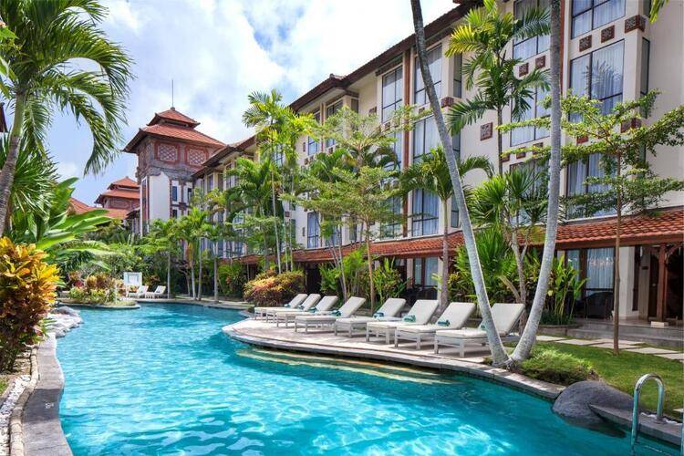 Prime Plaza Hotel