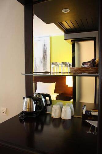 Prime Plaza Hotel