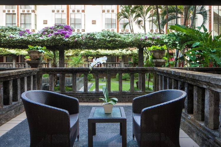 Prime Plaza Hotel