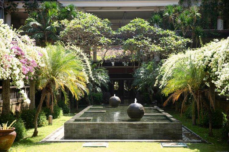 Prime Plaza Hotel