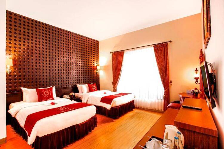 Puri Saron Lovina Hotel