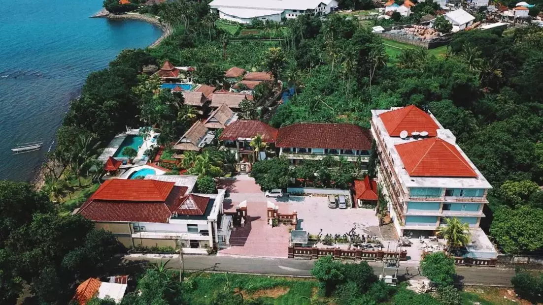 Puri Saron Lovina Hotel