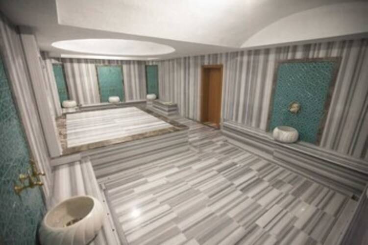 Hotel Lidya