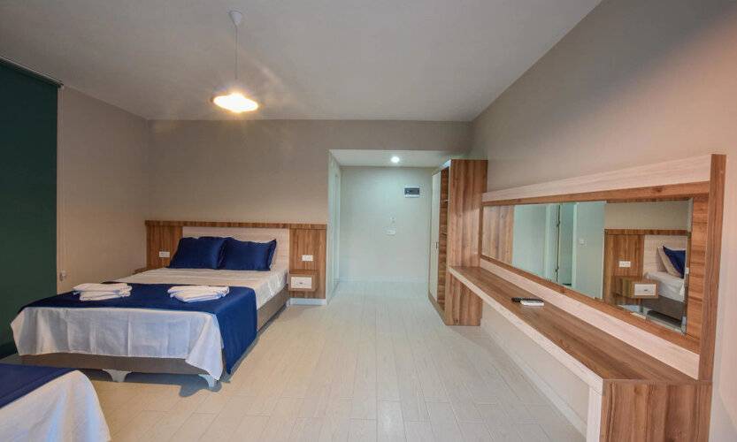 Hotel Lidya