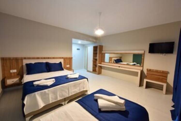 Hotel Lidya