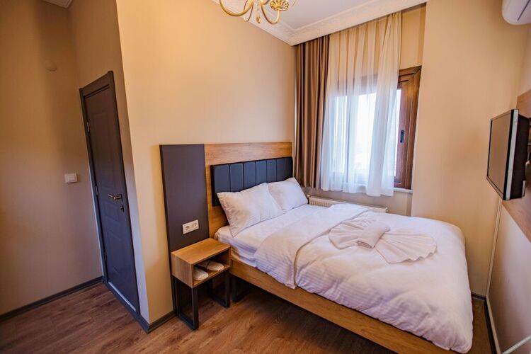Grand Balyan Hotel & Restaurant