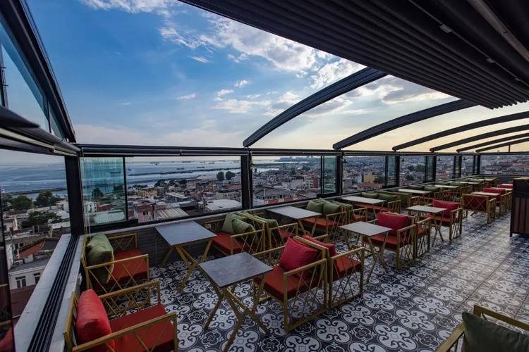 Grand Balyan Hotel & Restaurant