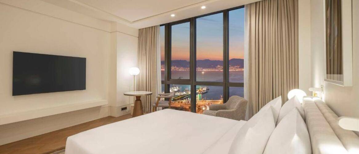 Hyatt Regency Izmir Istinye Park