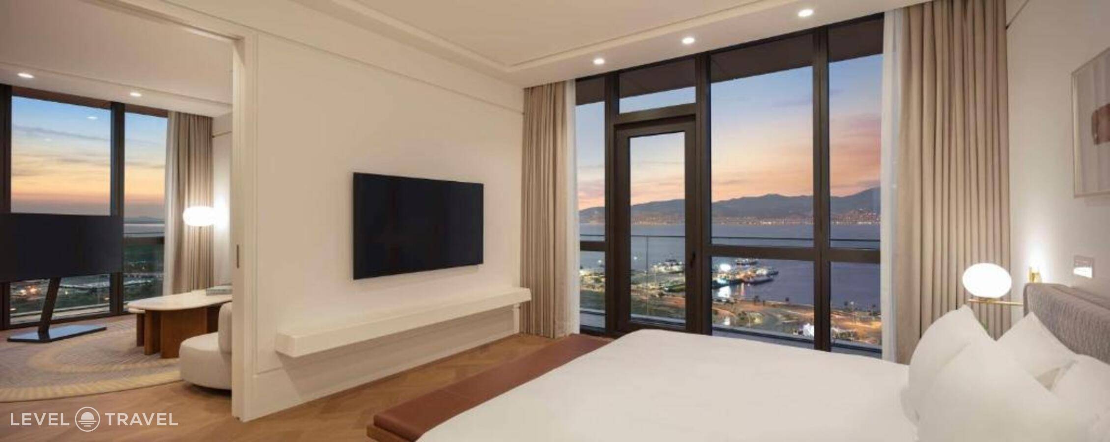 фотографии отеля Hyatt Regency Izmir Istinye Park в Турция(Балчова) - фото №19