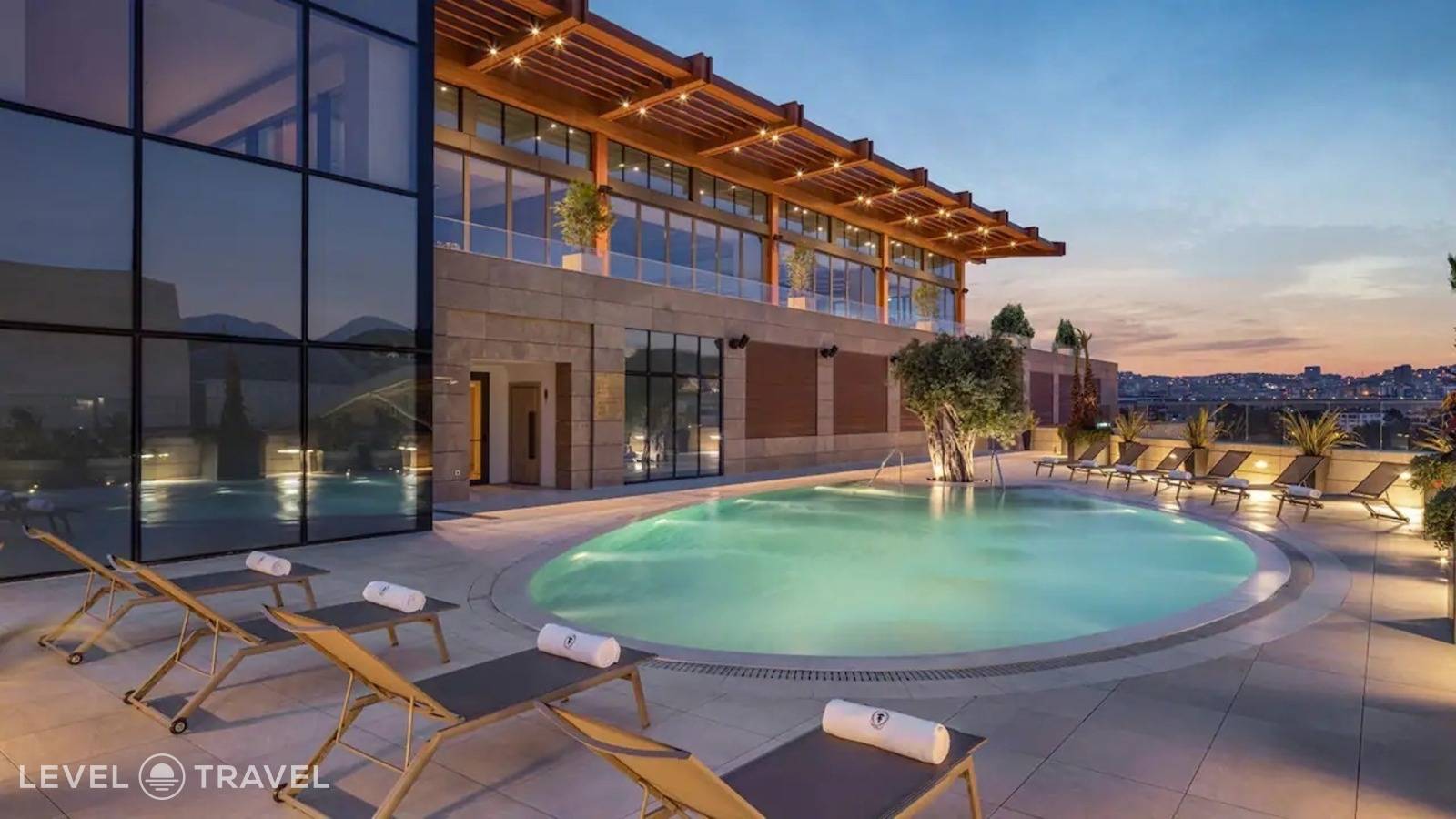 фотографии отеля Hyatt Regency Izmir Istinye Park в Турция(Балчова) - фото №1