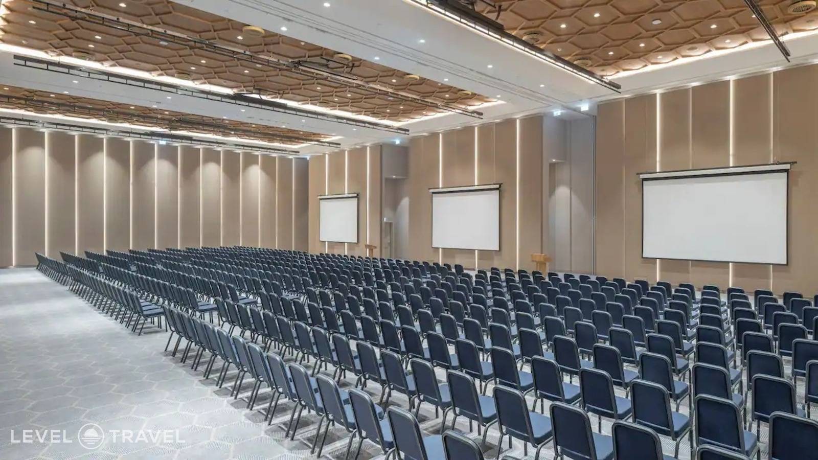 фотографии отеля Hyatt Regency Izmir Istinye Park в Турция(Балчова) - фото №16