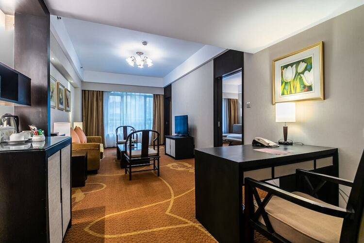 Landmark International Hotel