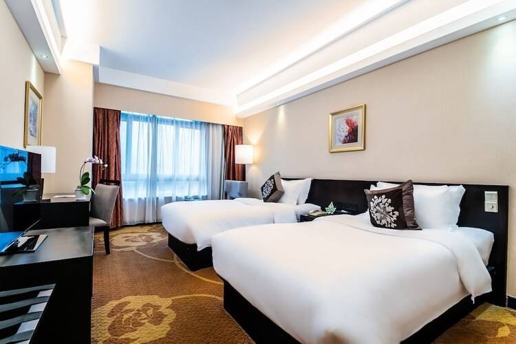 Landmark International Hotel