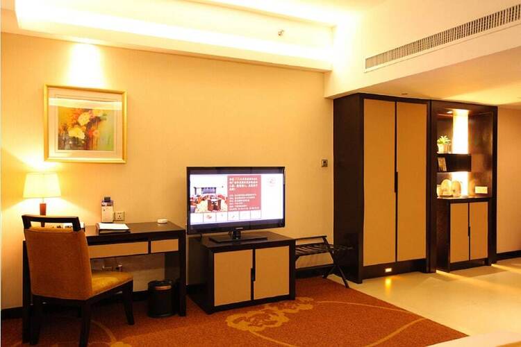 Landmark International Hotel