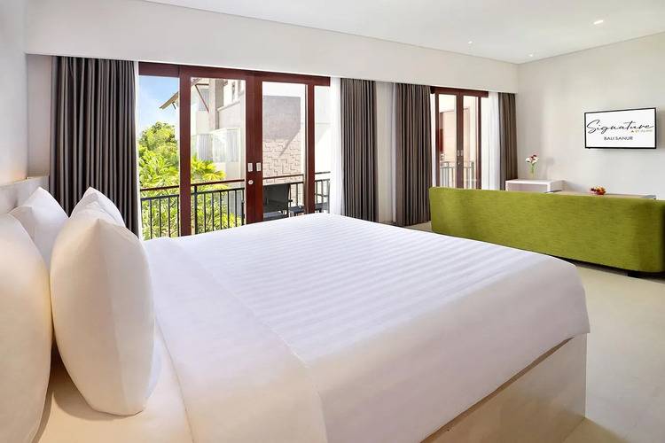 Palette Signature Hotel