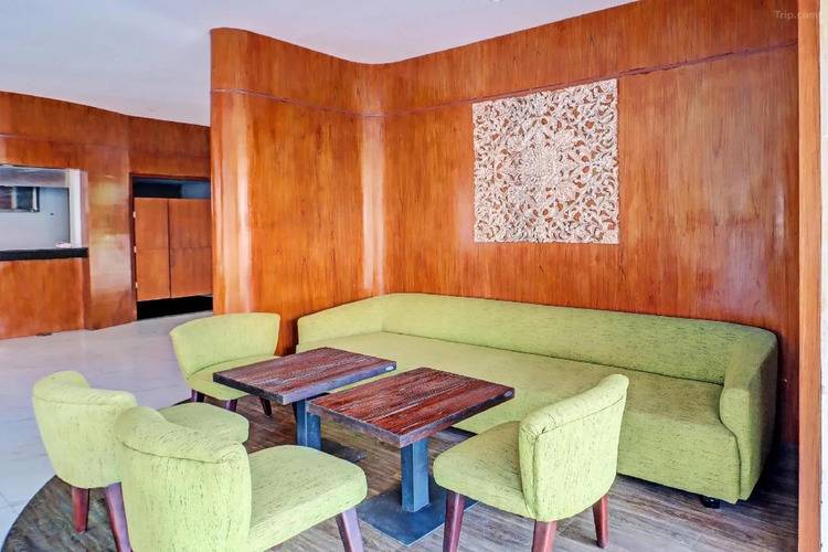 Palette Signature Hotel