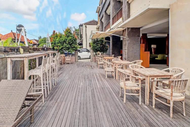 Palette Signature Hotel