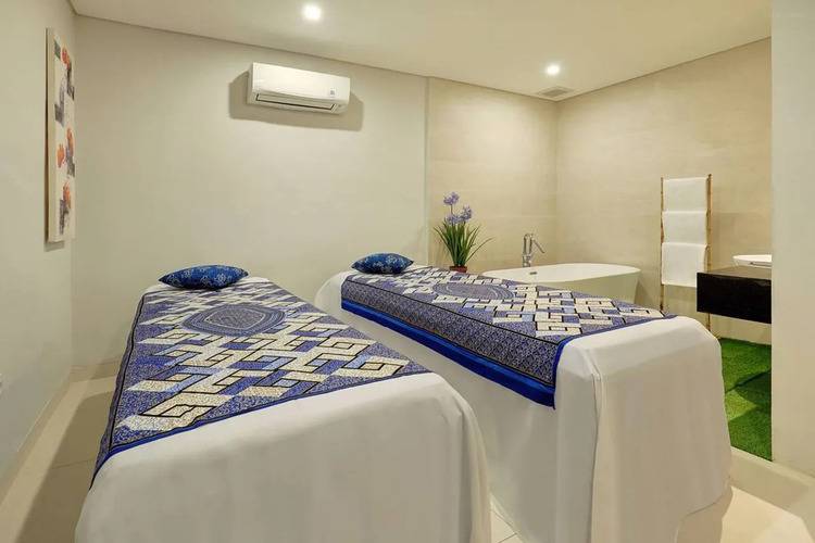 Palette Signature Hotel