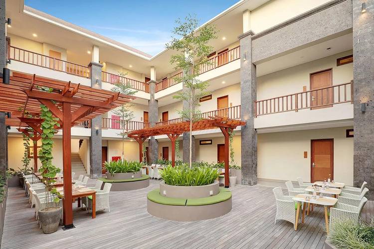 Palette Signature Hotel