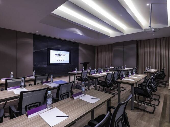Mercure Shanghai Jiuting