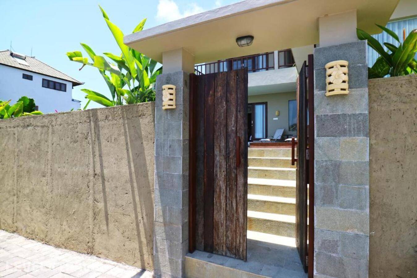 The Ocean Views Luxury Villas & Apartment — фото 3