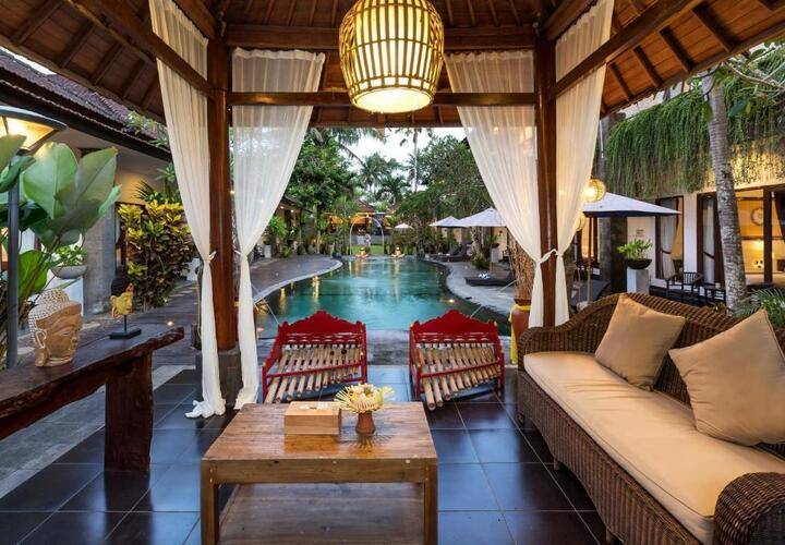 Ubud Raya Boutique Hotel