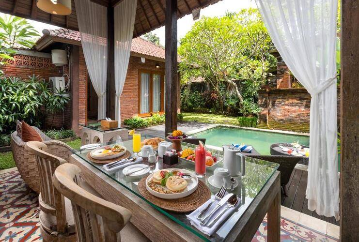 Ubud Raya Villa