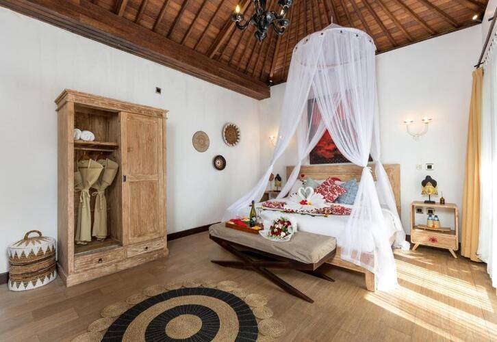 Ubud Raya Villa
