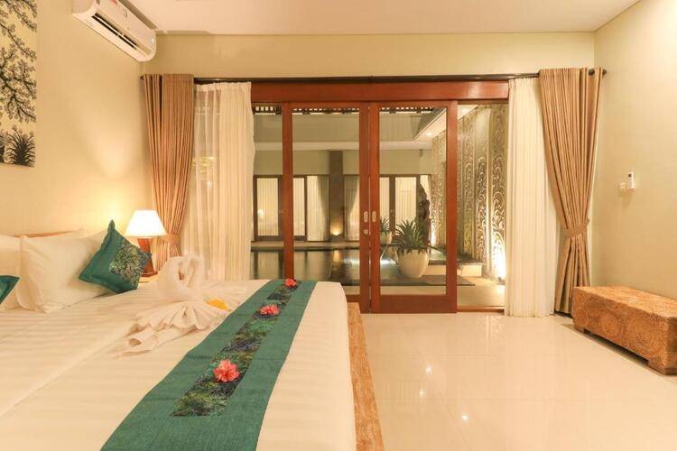 Villa Linda 2 By Zuzu