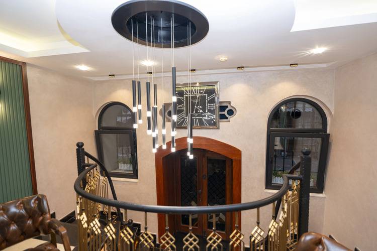 The Mua Luxury Homes