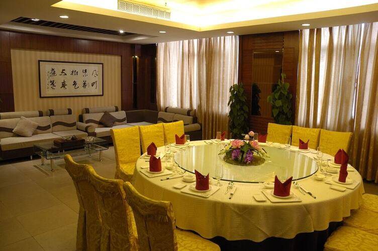 Pazhou Hotel