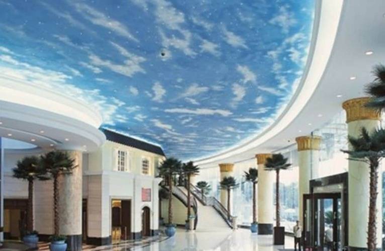 Royal Marina Plaza