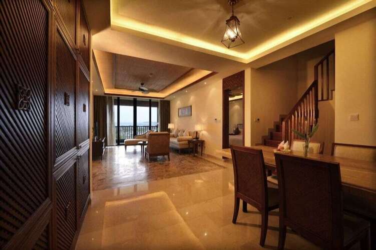 Shixishu Jianguo Yalong Bay Resort Hotel