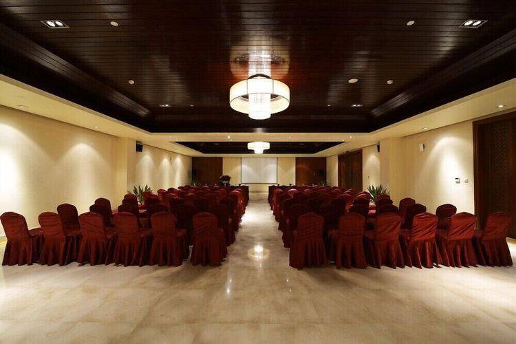 Shixishu Jianguo Yalong Bay Resort Hotel